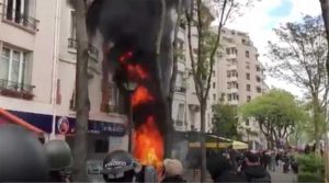 Primo maggio di scontri a Parigi