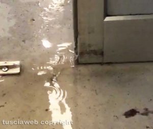 Infiltrazioni d'acqua sulla Roma-Civita Castellana-Viterbo