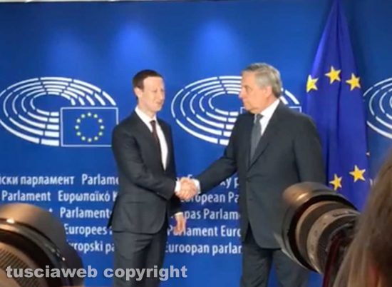 Marck Zuckerberg e Antonio Tajani