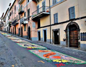 Vignanello - L'infiorata del Corpus Domini