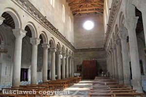 Viterbo - Il duomo 
