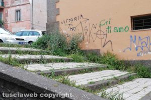 Viterbo - Incuria nelle vie del centro