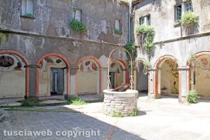 Orte - Il convento abbandonato di San Bernardino