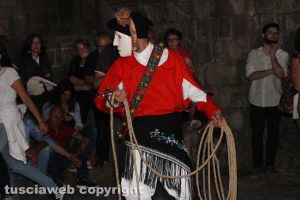 Caffeina - Serata sarda - Mamuthones e Issohadores a piazza San Lorenzo