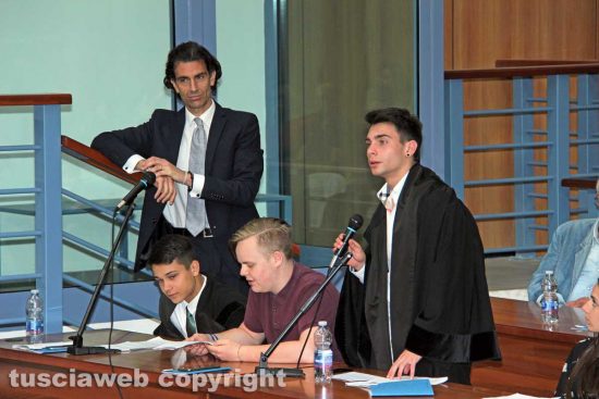 Tribunale - Il processo simulato per bullismo e cyberbullismo del liceo Ruffini
