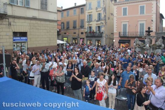 Giorgia Meloni, comizio a piazza delle Erbe