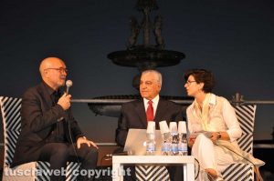 Caffeina - L'egittologo e archeologo Zahi Hawass