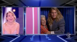 Grande Fratello - Barbara d'Urso, nonna Pasqualina e Alberto Mezzetti
