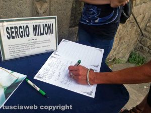 Viterbo - I funerali di Sergio Milioni
