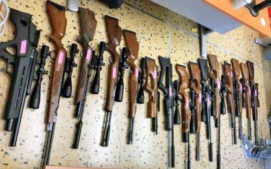Polizia - Le armi sequestrate nell'inchiesta Lethal Weapon