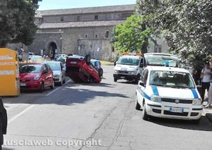 Viterbo - L'incidente in via della Caserma 