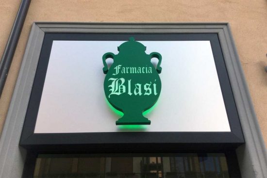 Viterbo - La farmacia Blasi di Bagnaia