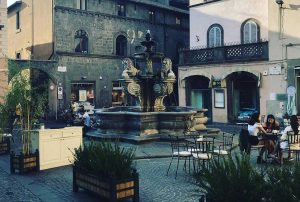 Piazza del Gesù senza auto