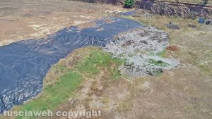 Vetralla - La discarica di Cinelli vista dall'alto