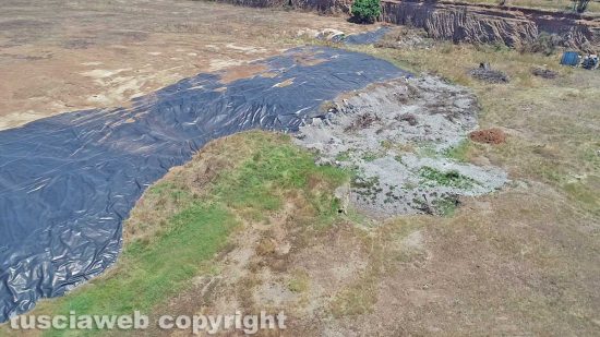 Vetralla - La discarica di Cinelli vista dall'alto