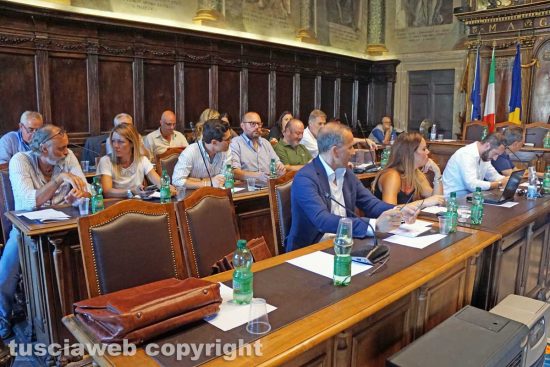 Viterbo - I banchi della maggioranza