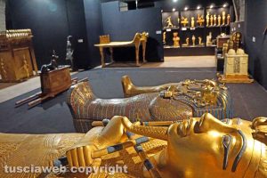 Viterbo - La tomba del faraone Tutankhamon