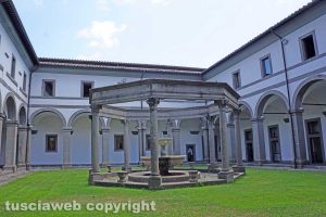 Viterbo - Il complesso di Santa Maria in Gradi