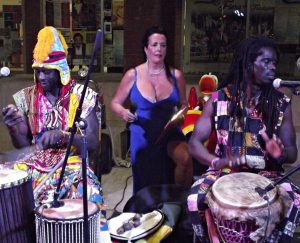 Elisabetta Lupetti con Ismaila Mbaye