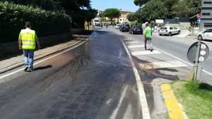 Montefiascone – La fuoriscuta del gasolio in via Cardinal Salotti