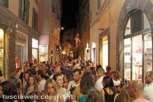 Viterbo - La notte in saldo