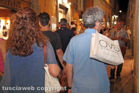 Viterbo - La notte in saldo