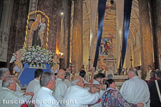 Viterbo - Salta la processione della Madonna del Carmelo