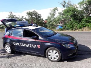 Montefiascone - Auto fuori strada sulla Cassia Nord