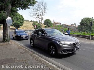 Montefiascone - Auto in panne sulla Cassia nord