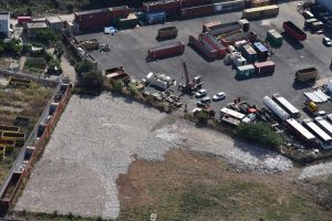 Civitavecchia - Guardia di finanza - Rifiuti speciali abbandonati - sequestro area