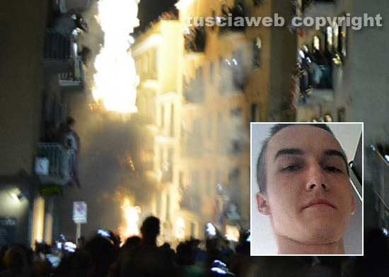 Viterbo - Santa Rosa - Il lancio del fumogeno e nel riquadro Denis Illarionov