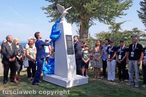 Montefiascone - L'inaugurazione del monumento all'Aviatore