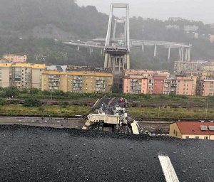 Crollo del ponte Morandi a Genova