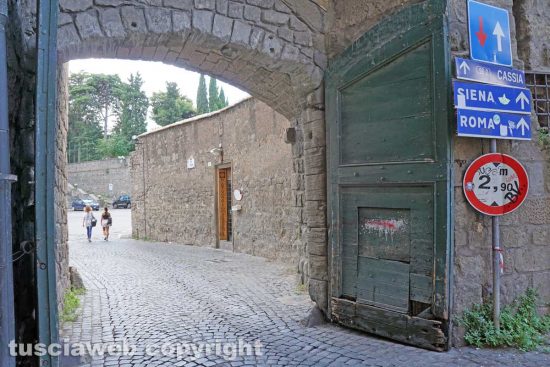 Viterbo - Porta San Pietro