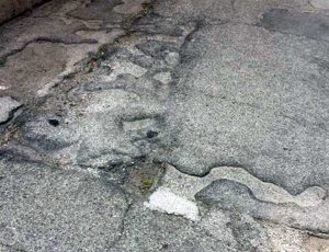 Viterbo - Buche alla Quercia