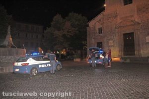 Viterbo - Centro storico - Maxirissa a San Faustino - Intervento di polizia e carabinieri