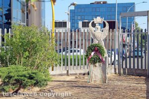 Viterbo - L'insediamento del nuovo questore - La cerimonia di commemorazione dei caduti
