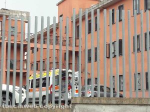 Montefiascone - Ambulanza nella caserma dei carabinieri