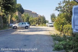 Viterbo - Il parcheggio di largo Cavalieri chiuso per lavori