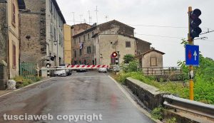 Bagnaia - Il passaggio a livello bloccato