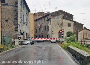 Bagnaia - Il passaggio a livello bloccato