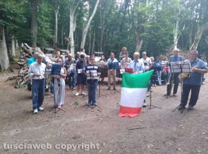 Soriano - Faggeta - L'inaugurazione del crocifisso