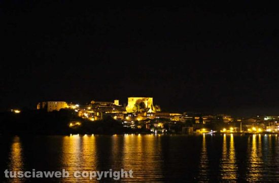Capodimonte di notte