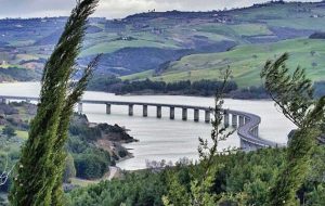 Molise - Viadotto del Liscione