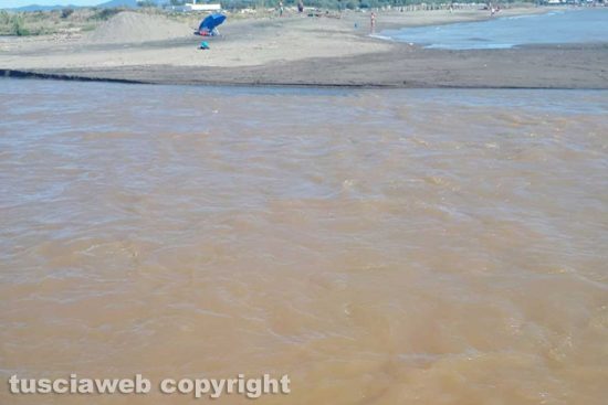 Tarquinia - La foce del fiume Marta