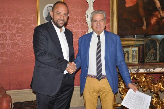 Sport - Calcio - Viterbese - Il direttore generale Diego Foresti col sindaco di Viterbo Giovanni Arena