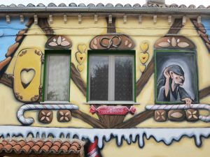 Sant'Angelo di Roccalvecce - Il murales su Hansel e Gretel