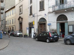 Viterbo - Via Saffi - La tabaccheria De Santis