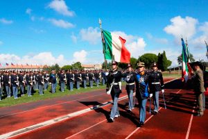 Il cambio al vertice della scuola sottufficiali dell'esercito tra il generale De Col e il generale Addis