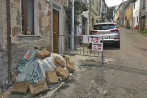 Viterbo - Le transenne a Sant'Angelo di Roccalvecce